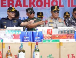 Sinergi Jaga Negeri, Pangdam XIV/Hasanuddin Hadiri Pemusnahan Barang Ilegal