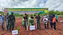 Pangdam XIV/Hasanuddin Bersama Masyarakat Tanam Kelapa dan Jagung untuk Ketahanan Pangan