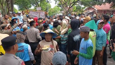 Tolak Wacana Pembangunan Batalyon, Ratusan Warga Desa Kareloe Gelar Unjuk Rasa di Kantor Bupati Jeneponto