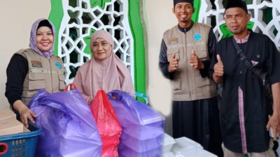 BNM Makassar Gelar Jumat Berkah, Dengan Tauziah  dan Bagi Nasi Dos
