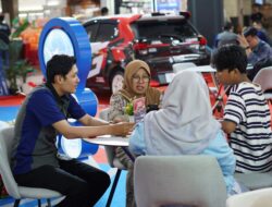 Toyota Membawa Teknologi Keselamatan Premium ke Mobil Kelas Menengah