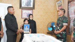 Turut Berduka, Pangdam Hasanuddin Sampaikan Belasungkawa atas Berpulangnya Salah Satu Personel Terbaik