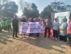 Amankan Gerak Jalan Santai BKPRMI Gowa TNI dan POLRI bersinergi