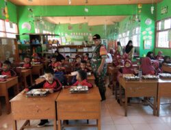 Babinsa dan Pihak Sekolah Sukseskan Penyaluran Makan Bergizi Gratis di Desa Taring