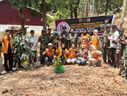 HUT TNI ke-81, Koramil 1409-02/Parangloe Gandeng Mahasiswa Tanam Pohon